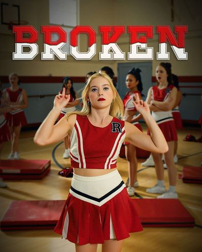 Capa da minisserie Broken Quebrado em Pedaços
